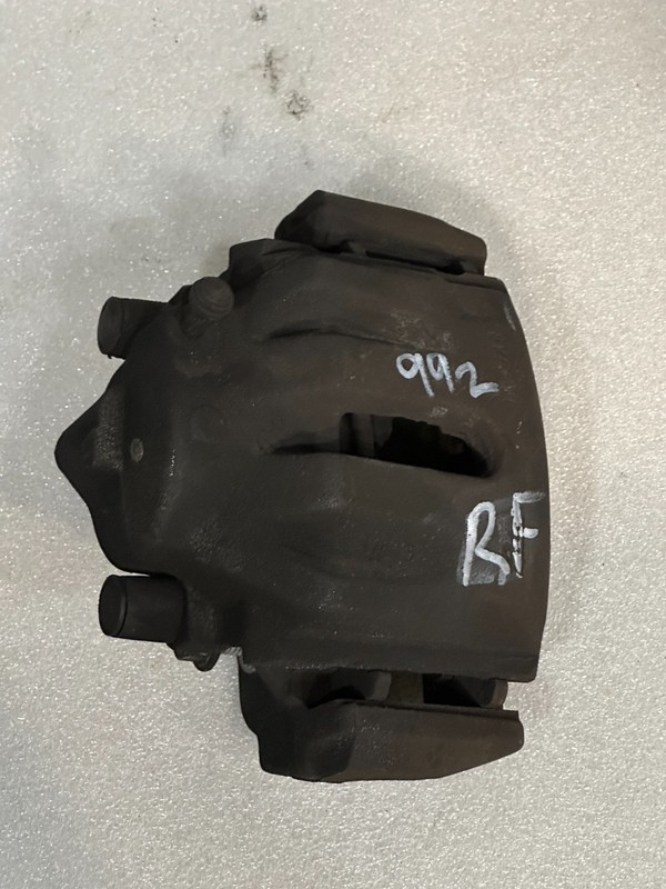 97-99 Jaguar XK8 X100 Front Right Passenger Side Brake Caliper OEM #992