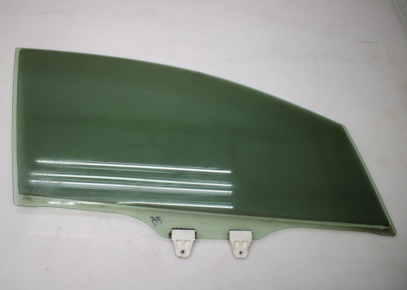 2015-2019 Subaru WRX STI Door Window Glass Front Right Passenger RH OEM 15-19