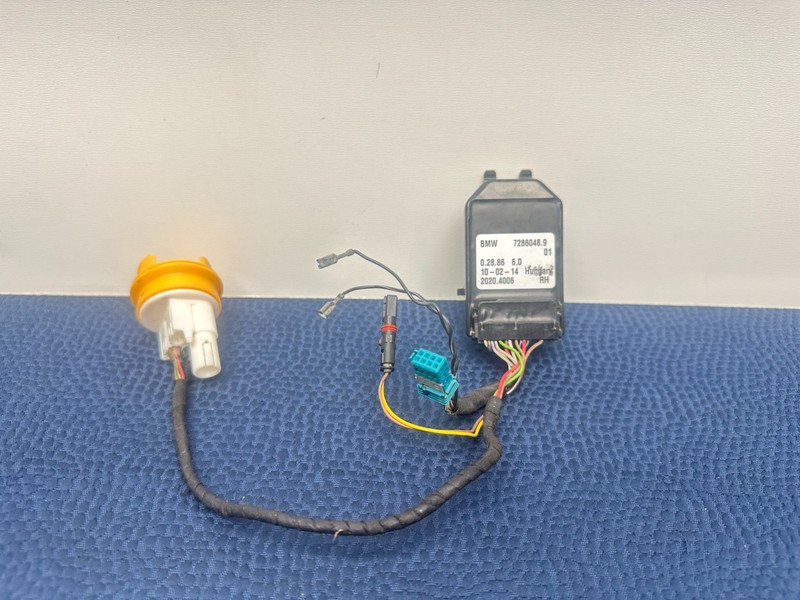 BMW F22 F30 F32 F36 Mirror Electronic Control Unit Right RH Harness Wiring OEM