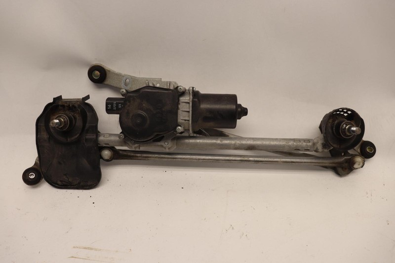 2014-2019 INFINITI Q50 Q60 WINDSHIELD WIPER TRANSMISSION LINKAGE MOTOR OEM