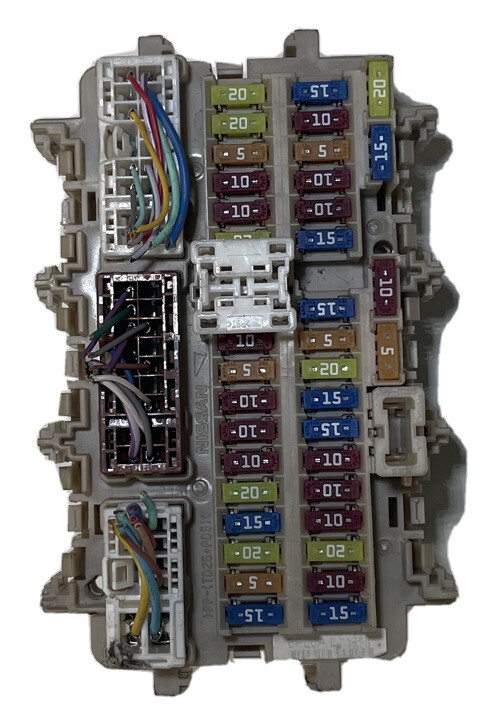 2017 NISSAN ROGUE JUNCTION BLOCK RELAY BOX ASSY OEM