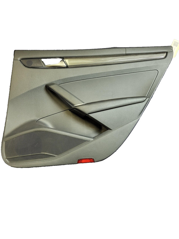 Used Oem Volkswagen Right Passenger Rear Door Trim Panel for 2020-2022 Passat