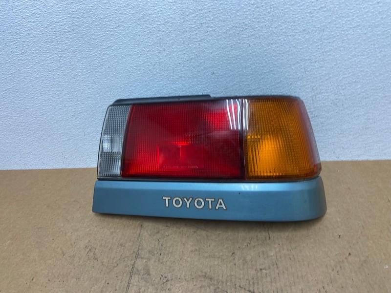 1991 to 1994 Toyota Tercel Right Passenger RH Side Tail Light Oem AC3281 LK