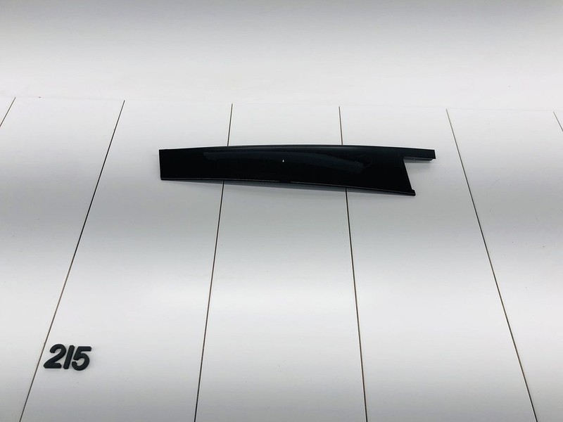 10-16 MERCEDES BENZ E350 REAR LEFT SIDE EXTERIOR DOOR COVER MOLDING OEM