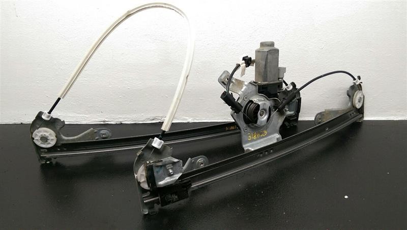 05-08 Ford F150 Crew Cab Front Right Window Regulator OEM 4L3Z-1523200-CA
