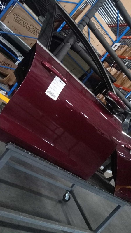 2015 Chrysler 200 Right Front Door Red Used 121K Miles OEM Part 290381