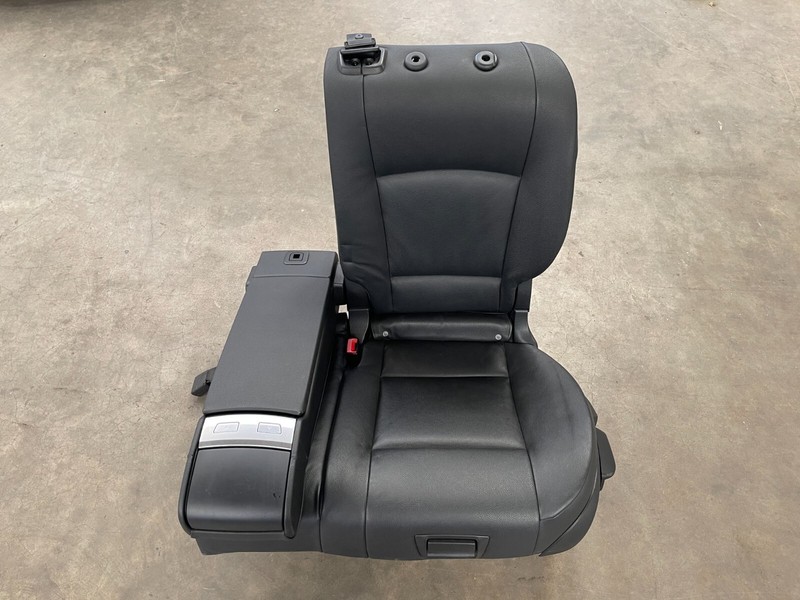 ⭐2010-2013 BMW 535I 550I GT F07 REAR LEFT SEAT CUSHION CONSOLE ASSY OEM LOT2290