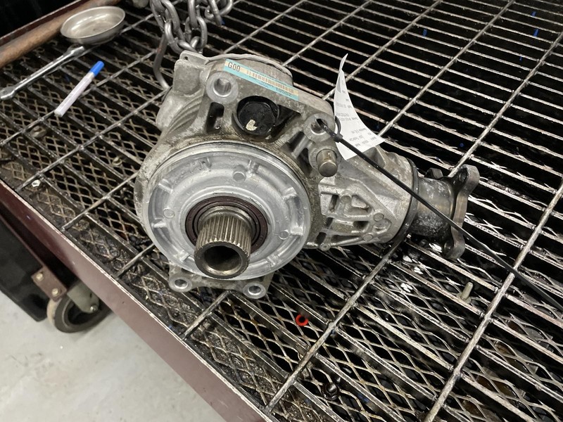 21-'24 KIA SORENTO Transfer Case 2.5L turbo 89k miles 6 Month Warranty!