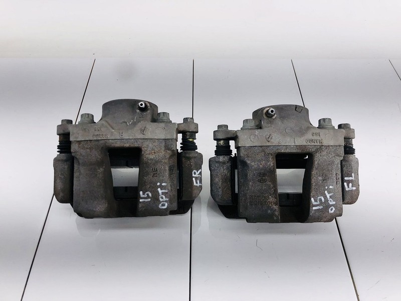 11-15 KIA OPTIMA FWD FRONT RIGHT & LEFT SIDE ABS BRAKE CALIPER SET OF 2 OEM
