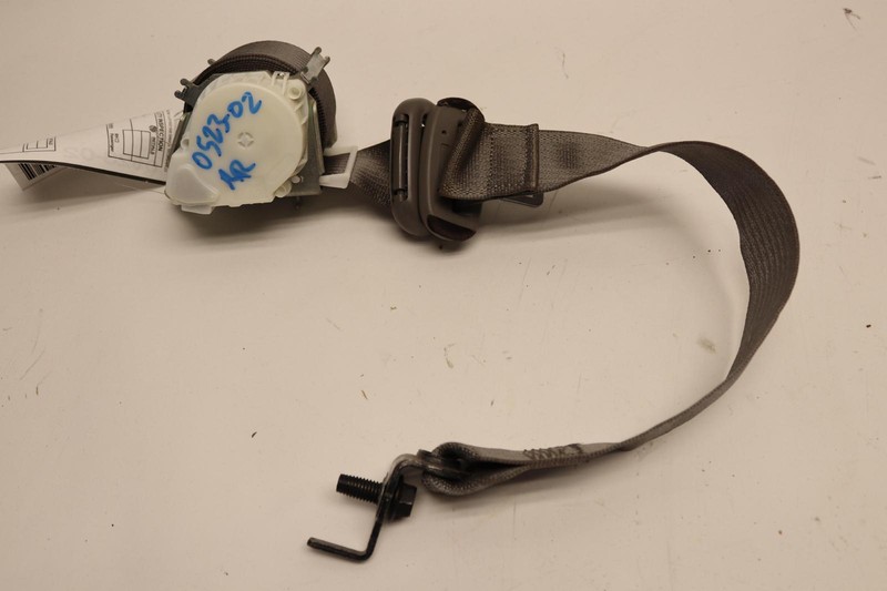 2018-2020 FORD F150 SUPER CAB REAR SECOND ROW RIGHT SIDE SEAT BELT OEM
