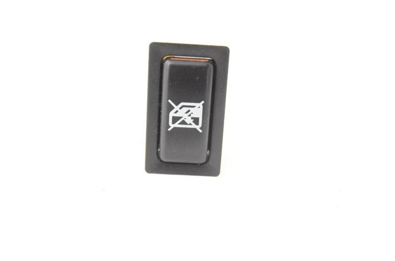 2000-2005 Toyota MR2 Spyder Door Window Lock Switch 157438