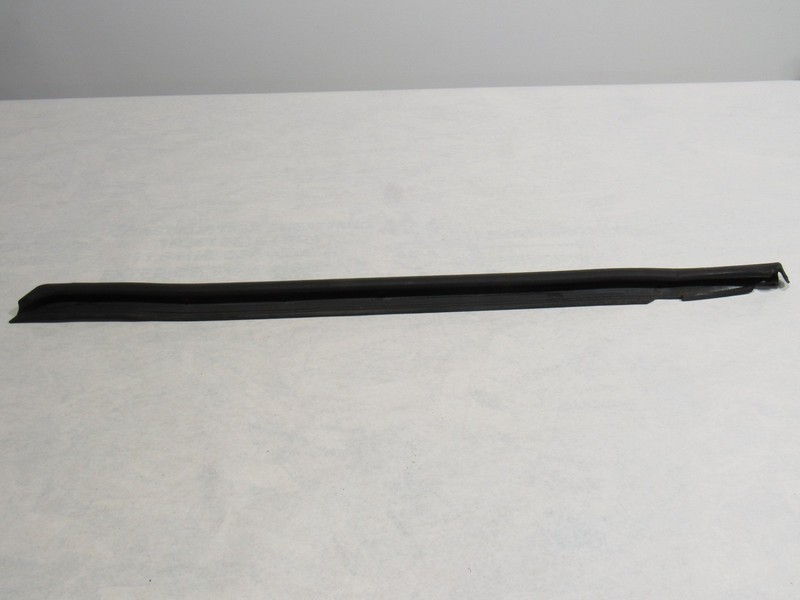 17-20 Mclaren 720S 720 2020 Right Passenger Door Weather Strip Seal #3