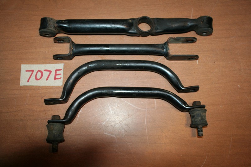 1993 Kawasaki KLF 400B Bayou Rear Suspension Linkage Sway Bars OEM 93 A