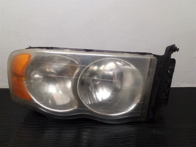 02-05 Dodge Ram 1500 Right Passenger Headlight Headlamp Assembly OEM 55077120AG