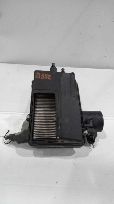 2015 Nissan Rogue Air Cleaner Assembly OEM 165004BA3A Used 2.5L Grey