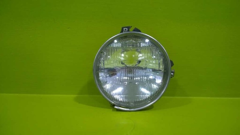 75 76 77 78 79 TOWN CAR CONTINENTAL HEADLIGHT LAMP W/BEZEL OEM 3242-10