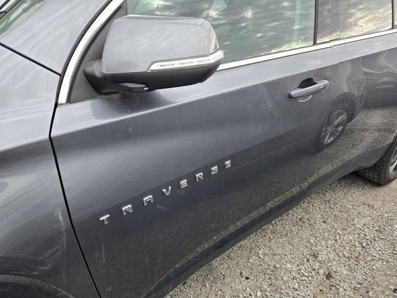 Driver Front Door Classic Style S Or VIN T Fits 18-24 TRAVERSE 3599666