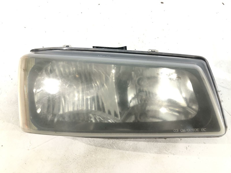 2003-2007 Chevrolet Silverado Passenger Right Headlamp Head Light Assembly Oem