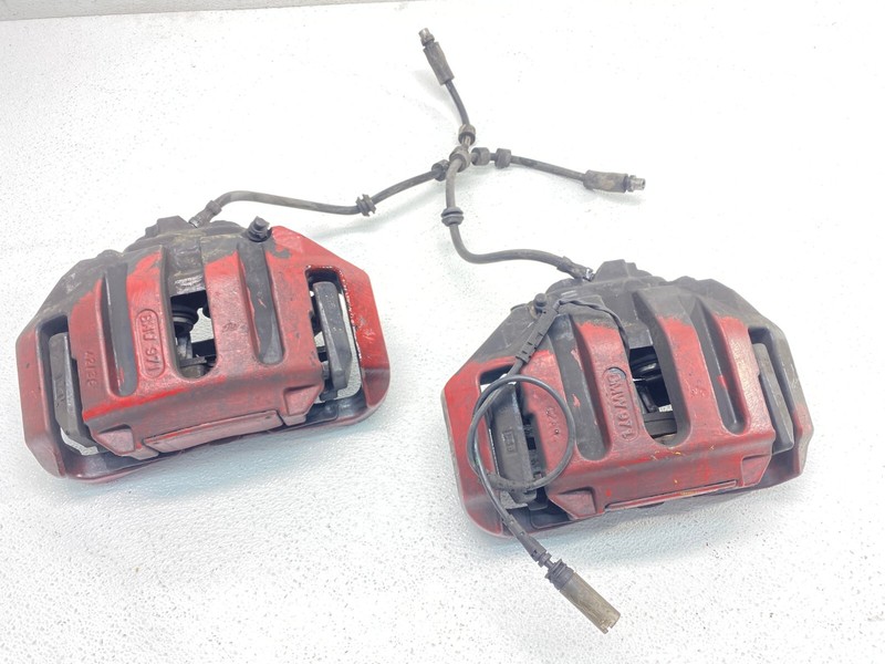 06-10 BMW E60 E63 E64 M5 M6 Front Brake Caliper Shoe Housing Set 80K mil OEM✅