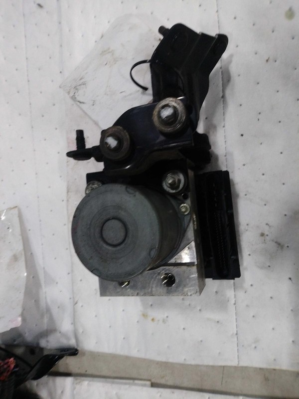 2008 INFINITI G37 ABS Pump & Motor Assembly OEM 47660JL20A 192K Miles