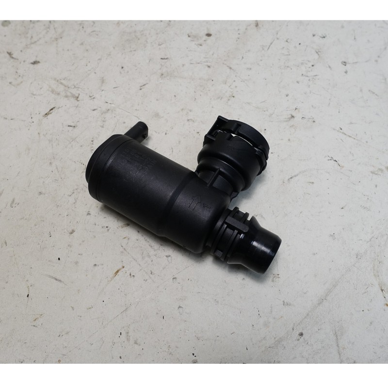 2023-2025 BMW G07 X7 40i X5 B58 6-Cyl Intake Manifold Coolant Shut-Off Valve OEM