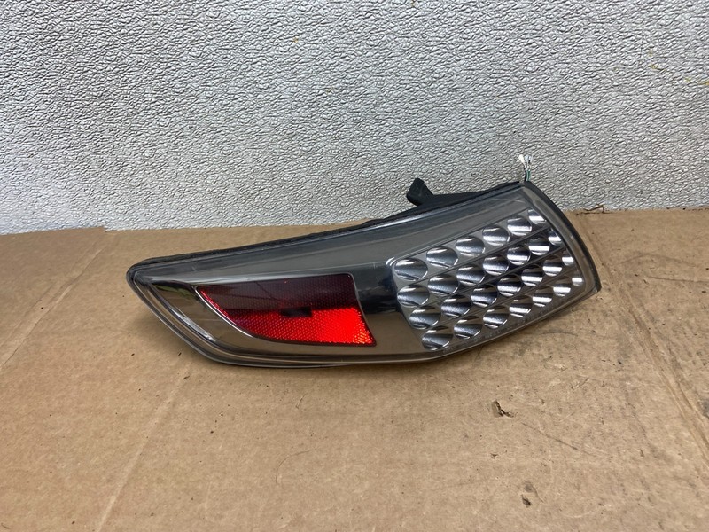 2006 to 2008 Infiniti Fx35 Left Driver Lh Smoked lens Tail Light OEM AA1497 PS