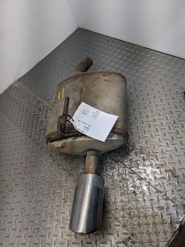 2015 - 2018 Nissan Altima 2.5L Exhaust Muffler LH Driver Side OEM1180346