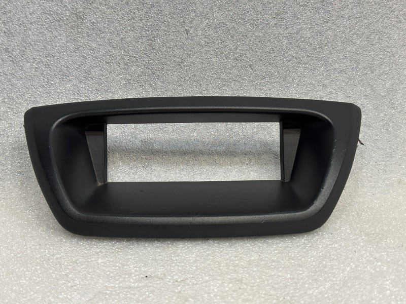 09-12 Hyundai Genesis Coupe Display Screen Bezel 84745-2M000