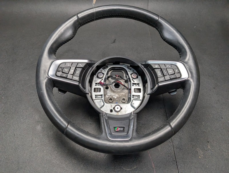 Steering Wheel 2018 Jaguar XE S 2019