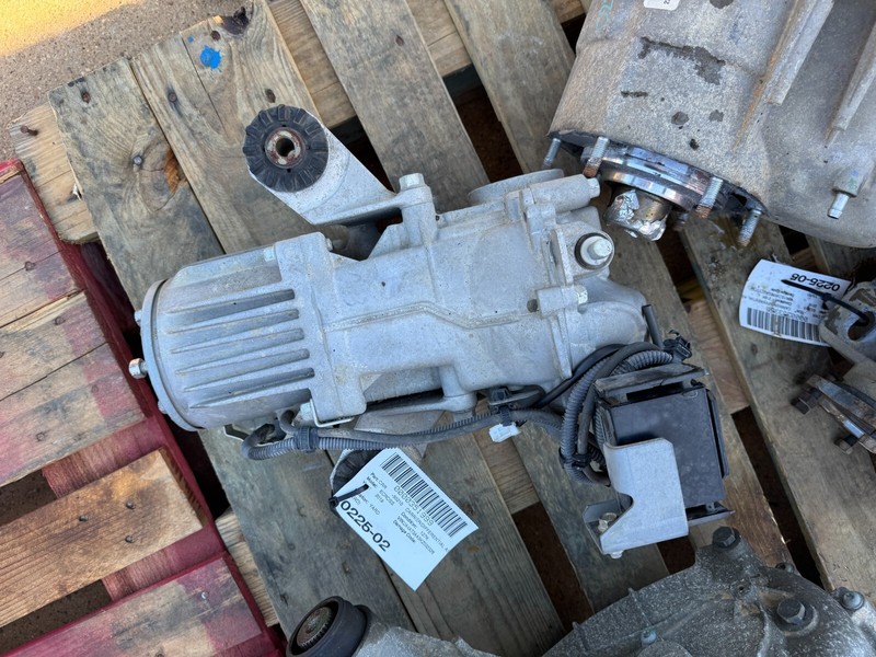 2018-2020 MITSUBISHI ECLIPSE CROSS AWD REAR CARRIER DIFFERENTIAL