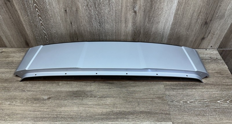 2020-25 CHEVROLET CORVETTE COUPE ROOF EXTENSION PANEL OEM PART # 84761097