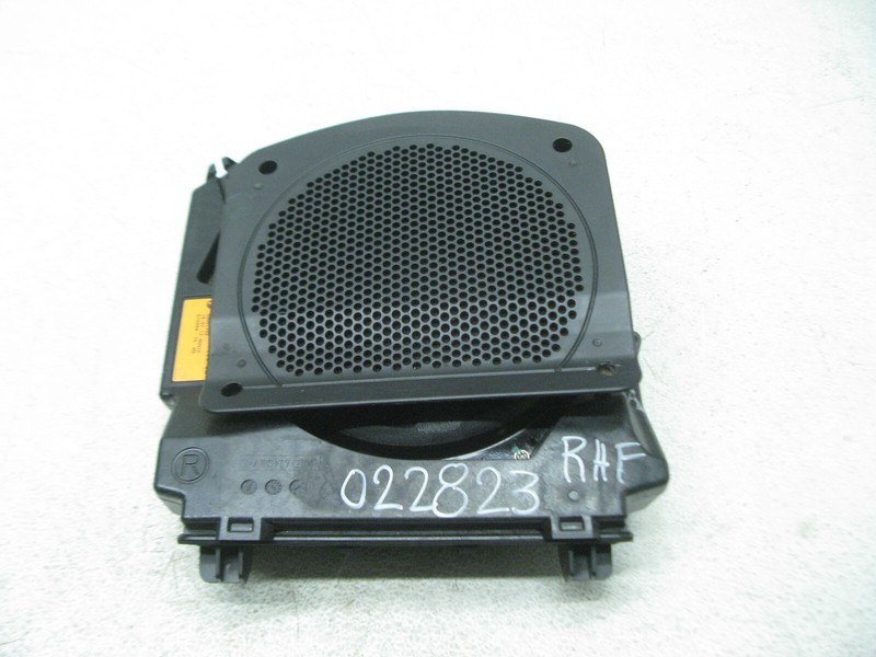 11-16 BMW F10 528i 535i 550i M5 SUBWOOFER SPEAKER FRONT RIGHT OEM 022823