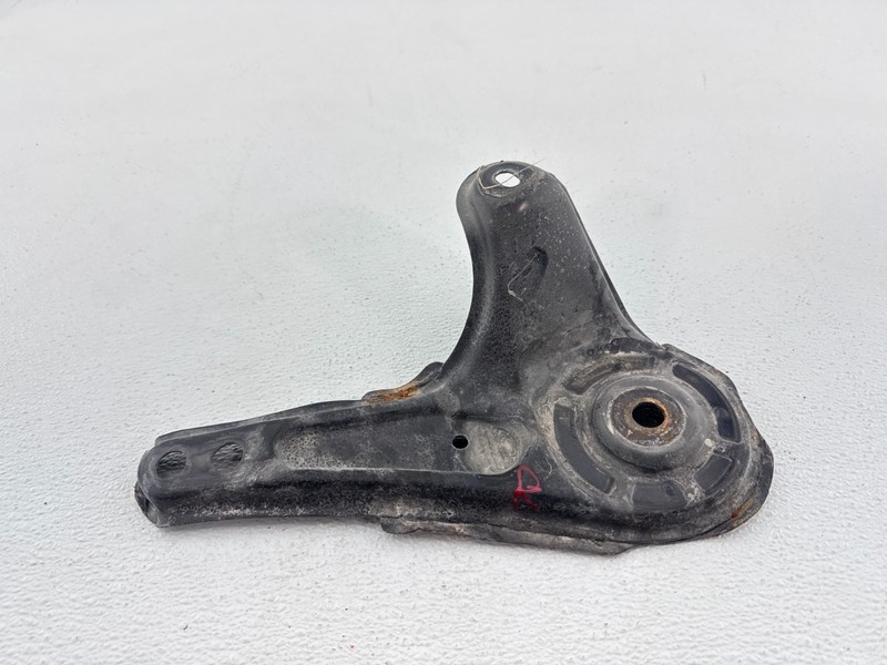 2011-2020 Toyota Sienna Rear Right Engine Cradle Brace Bracket 51023-08030 OEM