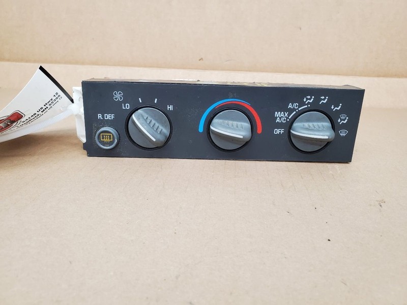 Temperature Control AC With Rear Defrost Fits 96-05 ASTRO 299023