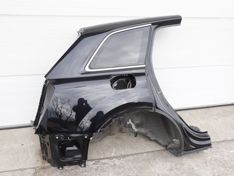 2017-2023 Audi Q7 SQ7 Right Rear Quarter Panel Body Clip Cut Black C9X OEM