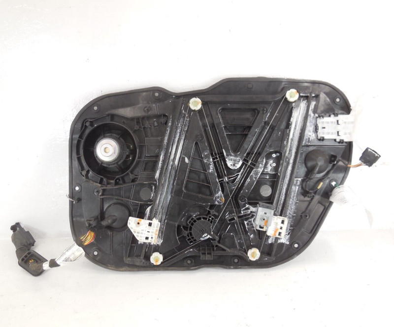 2017-2020 Hyundai Elantra Sedan Front Door Window Regulator Driver Left OEM