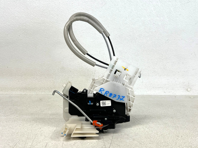 ⭐20-22 HYUNDAI PALISADE REAR RIGHT PASS DOOR LOCK LATCH ACTUATOR OEM LOT2737