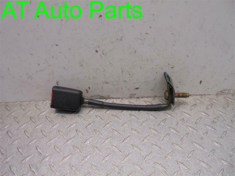 2000-2004 FORD F150 SUPER CAB PASSENGER REAR BELT BUCKLE OEM YL3Z-1860044-CCC