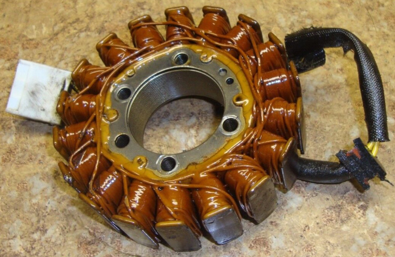 2002 Honda CBR600F4 CBR 600 F4 CBR600 Engine Stator Coil Magneto Generator 02