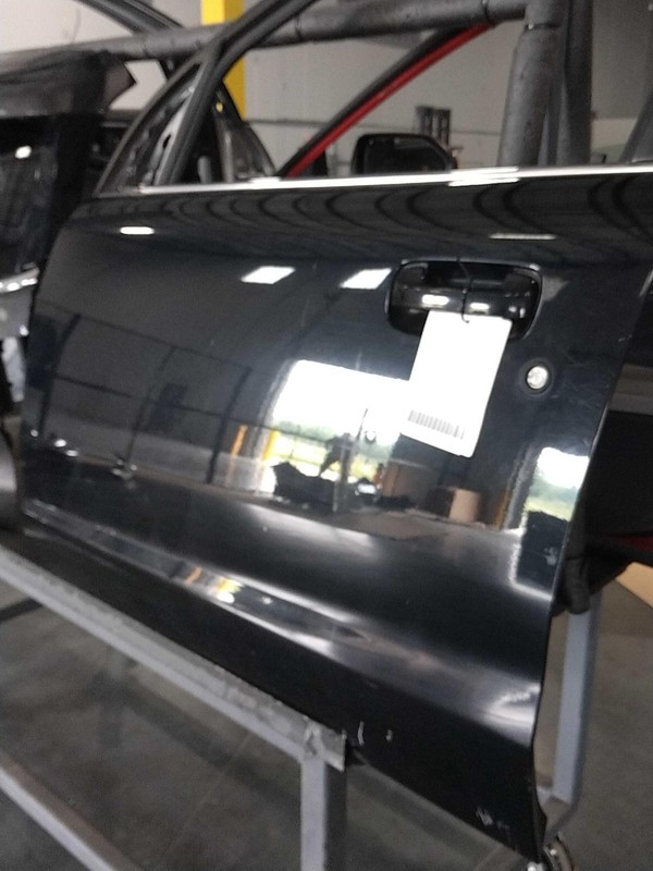 2007 Saturn VUE Left Door Black OEM Used 182K Miles - Fast Shipping