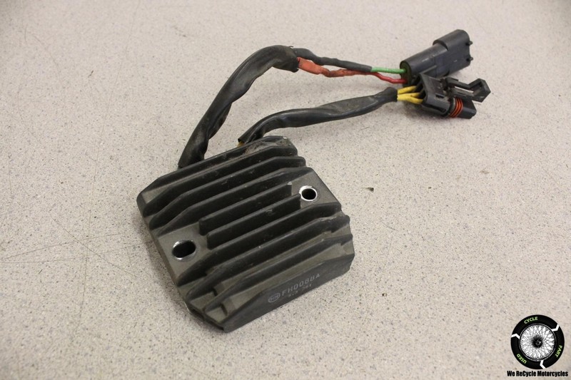 2000 Suzuki SV650 RECTIFIER VOLTAGE REGULATOR SV 650 00