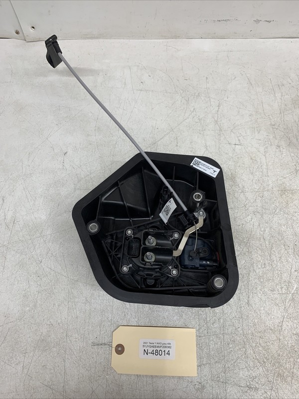 2021-2024 TESLA MODEL Y CHARGING PORT CHARGEPORT 1490374-10-D 48014 B11