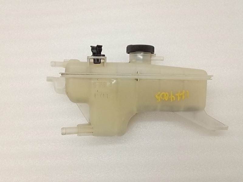 Coolant Reservoir Fits 06-18 RAV4 59981