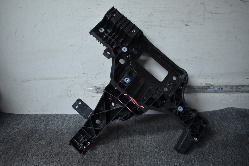 2021 HYUNDAI GENESIS RADIATOR SUPPORT BRACKET FACTORY OEM