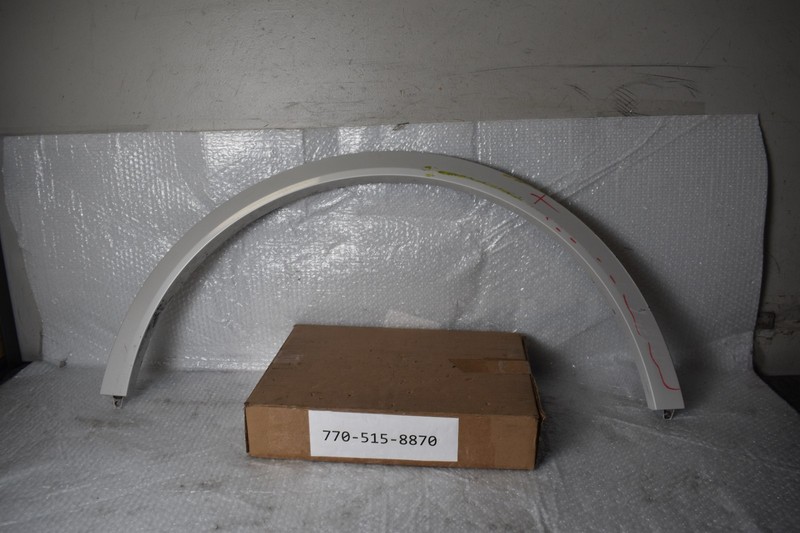 BMW X7 REAR RIGHT SIDE FENDER FLARE 2019-2022 OEM 5111-7493022