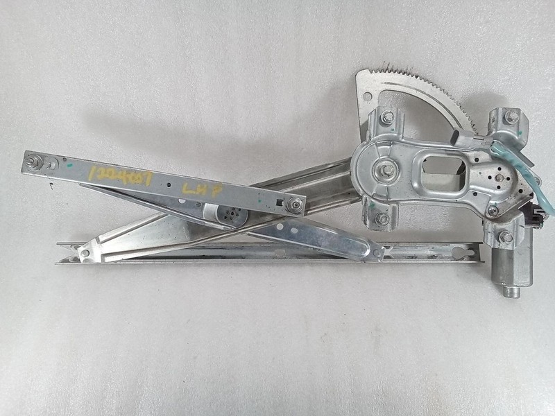 2001-2003 Ford F250 F350 2116 Front Left Power Window Regulator 1C3Z2523201BA