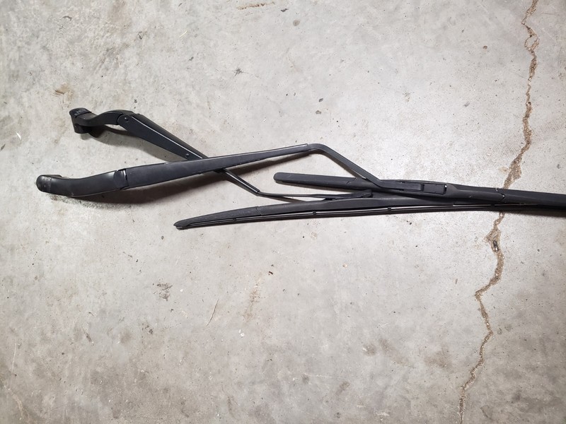 2018-2024 CHEVROLET EQUINOX FRONT RIGHT LeftSIDE WINDSHIELD WIPER ARM OEM Set