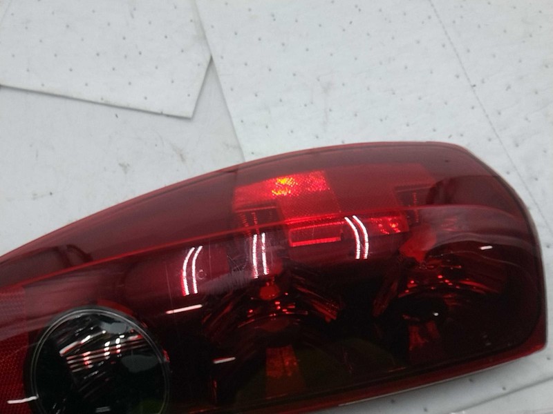 2012 GMC Canyon Left Tail Light Assembly Silver OEM 65293 206K Miles