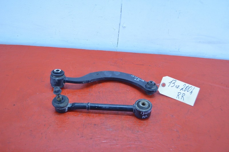 11-17 LEXUS CT200H REAR RIGHT PASSENGER SIDE CONTROL ARM SET OEM