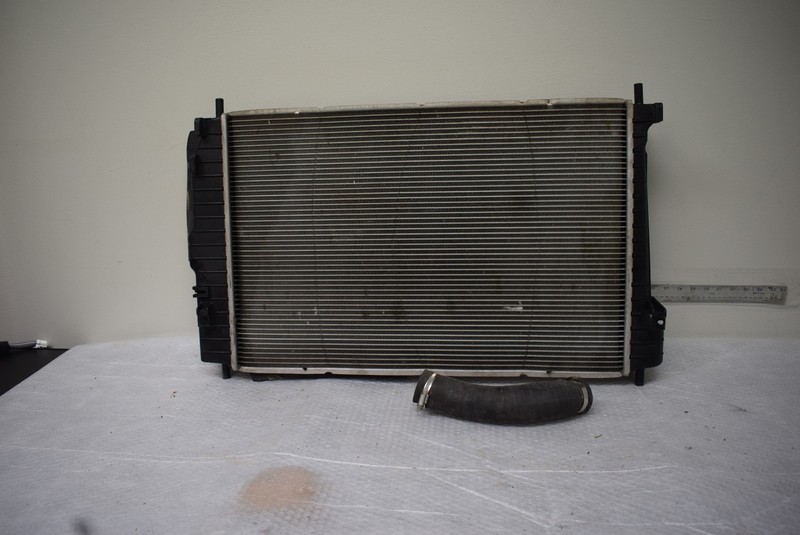 1997 JAGUAR XK8 4.0L V8 RADIATOR FACTORY OEM